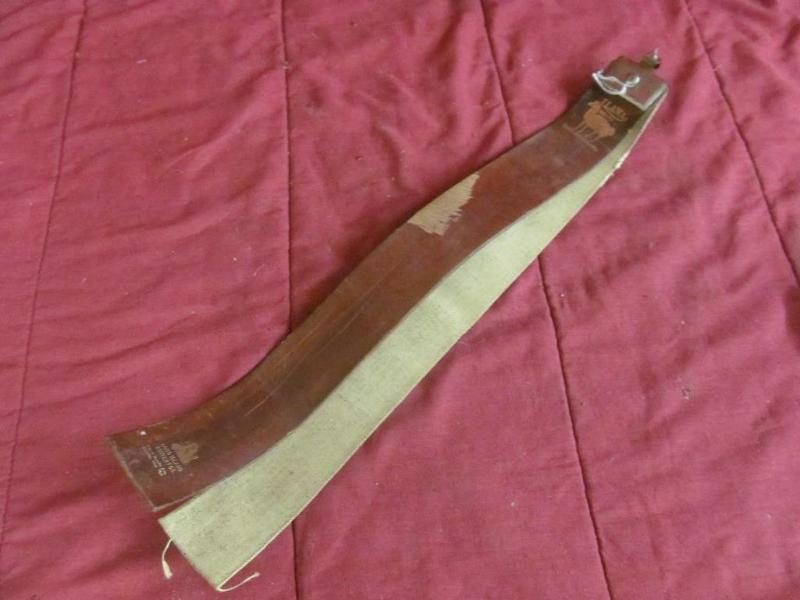 lot 26 image: Vintage Straight Edge Razor sharpen...