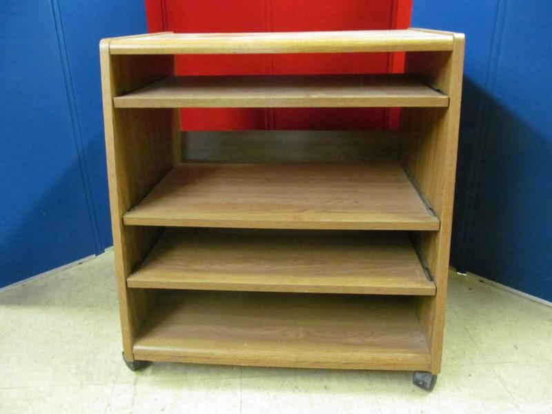 lot 272 image: Utility Cart with 3 Pull Out Shelve...