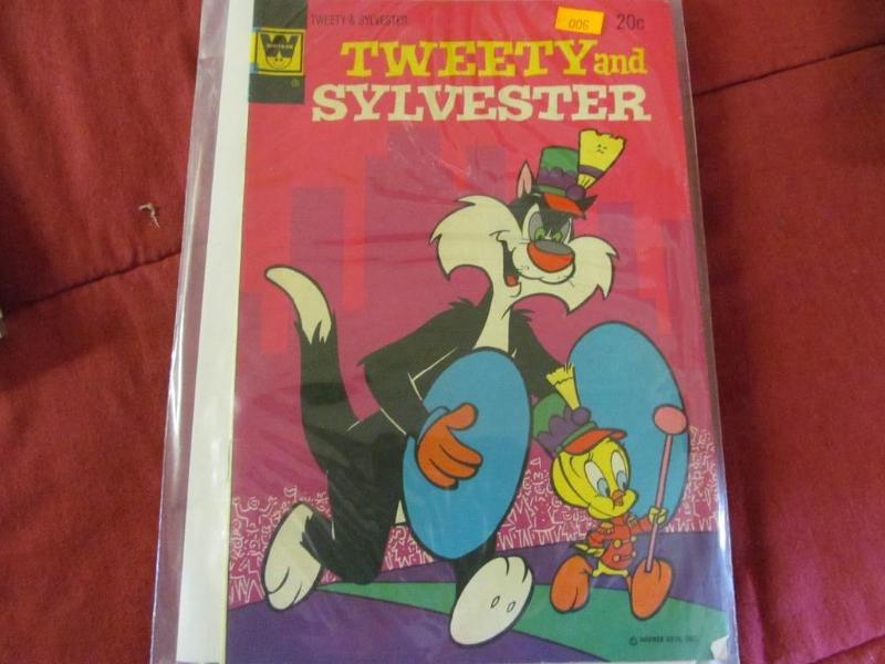 lot 6 image: Whitman .20 1974 #37 Tweety and Syl...