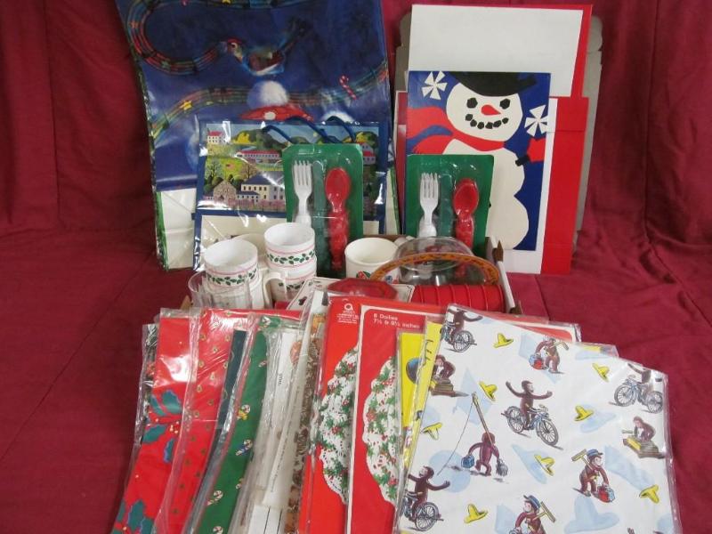 lot 79 image: Christmas Bags and Boxes, wrapping ...