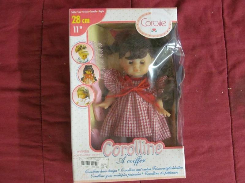 lot 93 image: Carolline A Coiffer -- Corolle doll...