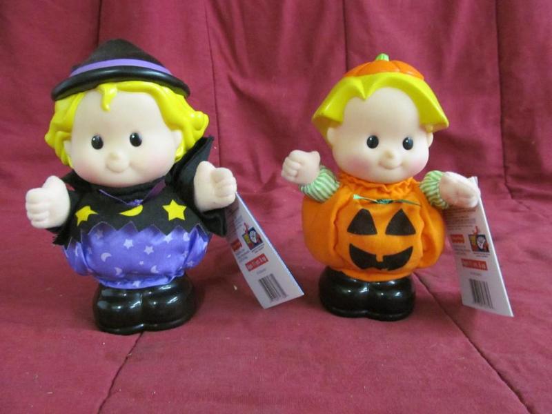 lot 95 image: Fisher Price Little People - Eddie ...