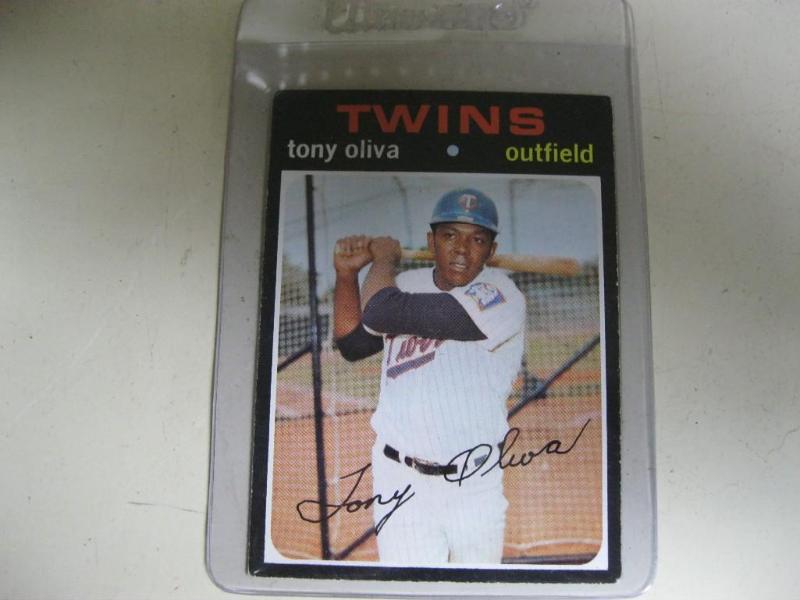 Vintage Tony Oliva Baseball Card...