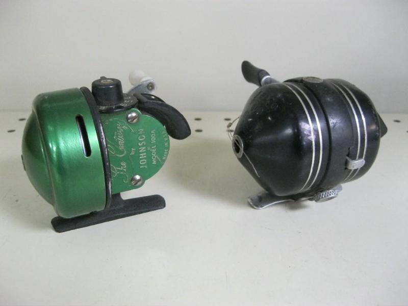 Pair Of Vintage Fishing Reels...