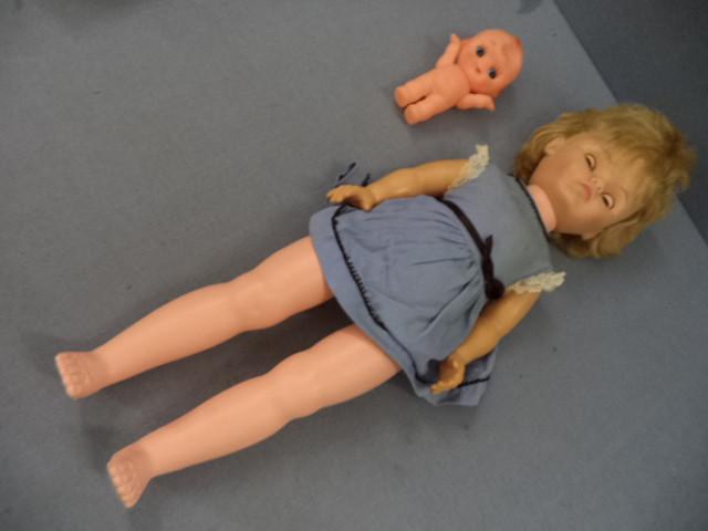 lot 118 image: Kewpie Doll