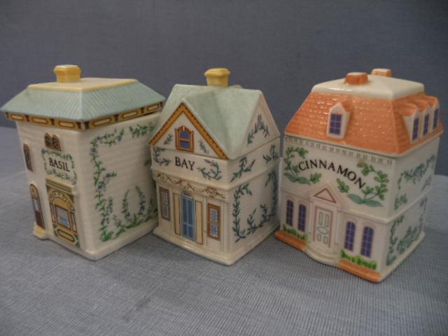 lot 127 image: The Lenox Spice Village