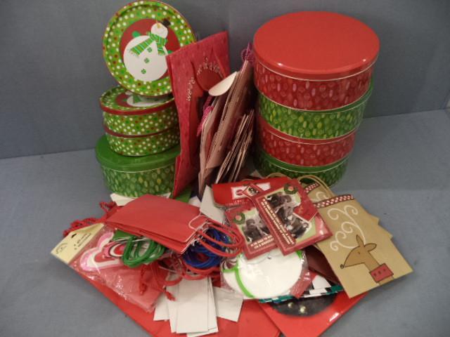 lot 138 image: Cookie Tins, Gift Bags