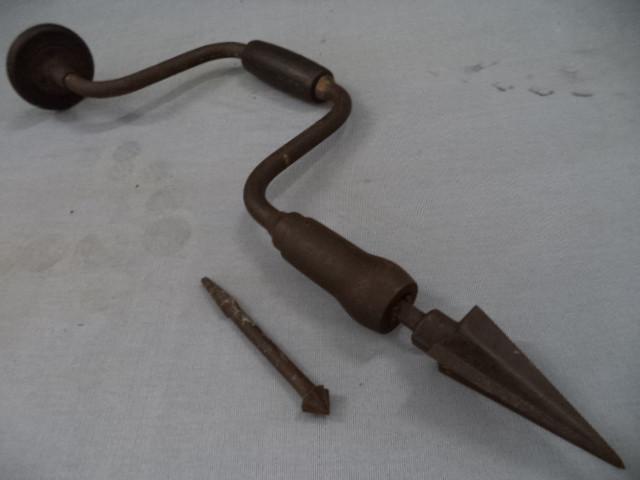 lot 152 image: Shoulder Drill Brace
