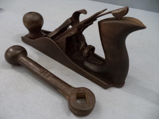 lot 158 image: Wood Plane, Tool Handle