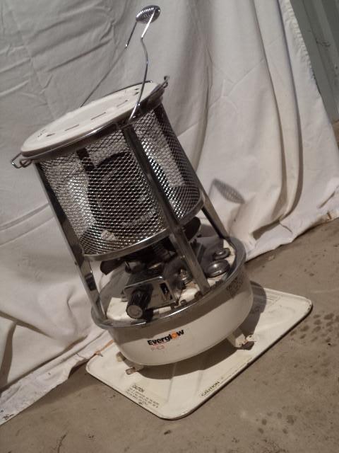 lot 162 image: Kerosene Heater
