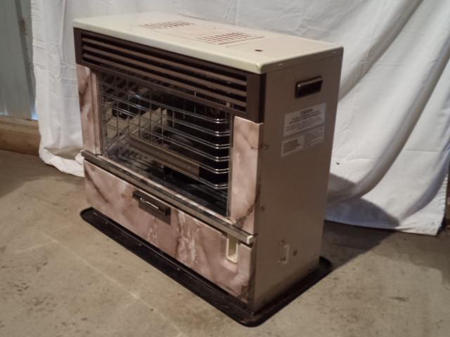 lot 165 image: Kerosene Heater