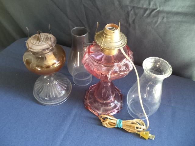 lot 29 image: Oil Lamps
