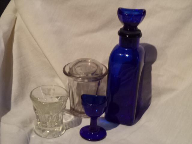 lot 41 image: Wyeth Eye Wash Bottle