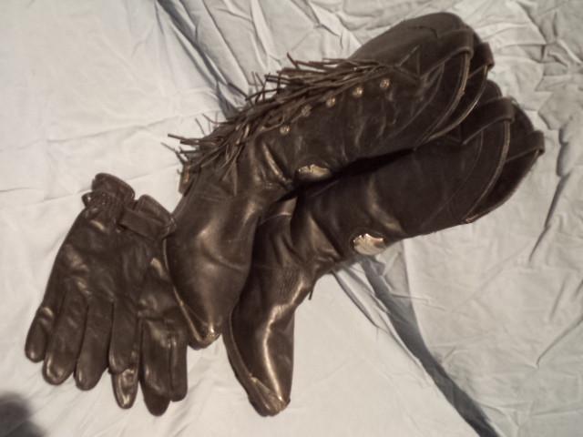 lot 51 image: Harley Davidson Boots