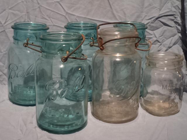 lot 58 image: Wire Bale Canning Jars