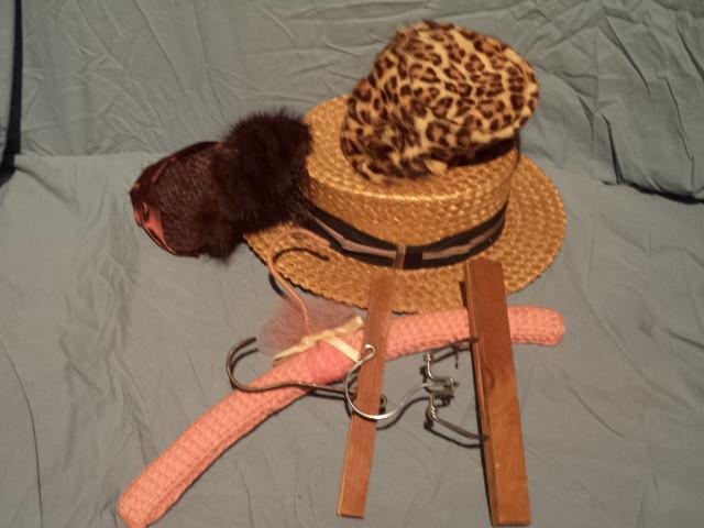 lot 65 image: Early 1900s Boat Hat