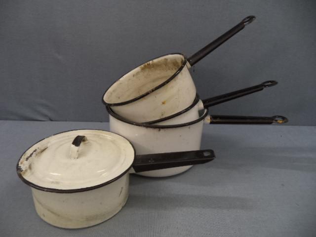 lot 83 image: Enamelware Sauce Pans