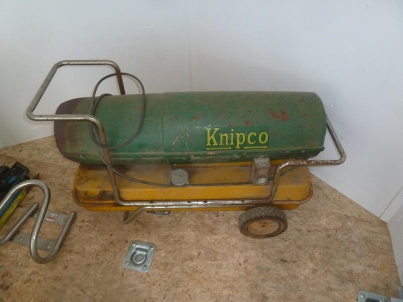 lot 52 image: Knipco Heater Model# F-150 Deluxe ...