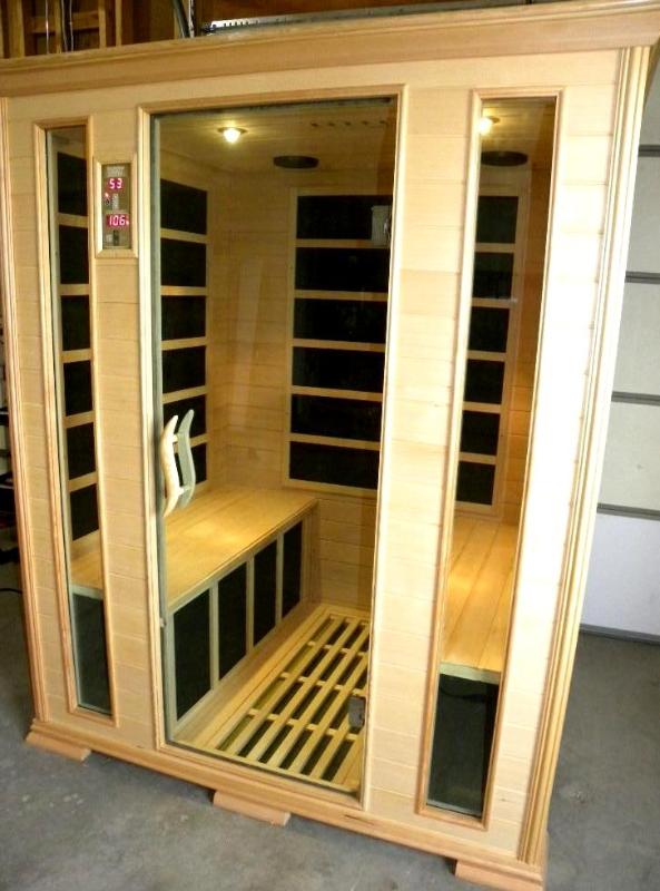 4 Person Infrared Sauna, hemlock wo...