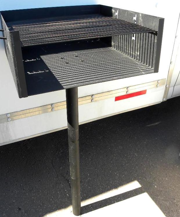 XL Park Style Grill, heavy duty ste...
