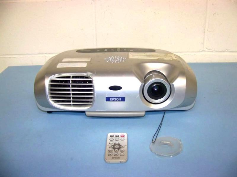 lot 92 image: Epson, EMP-S1, LCD Projector with Remote Control