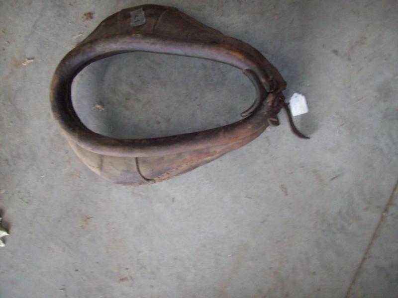 Neck collar...