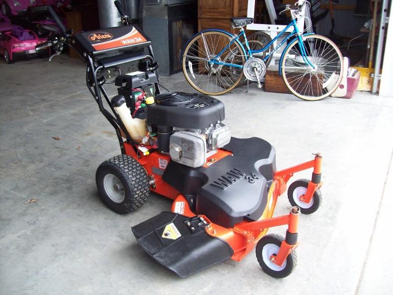 Ariens&nbsp34 in wide area walk be...