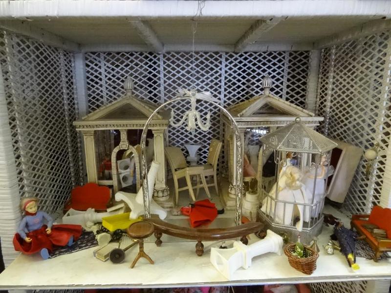 Misc. Dolls and DcorAccessories...