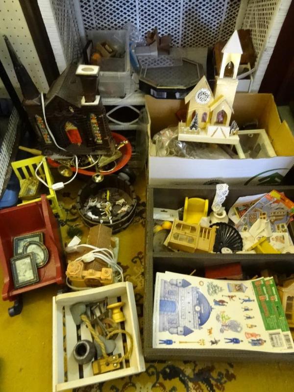 Lot of Misc. Vintage Small frames, ...