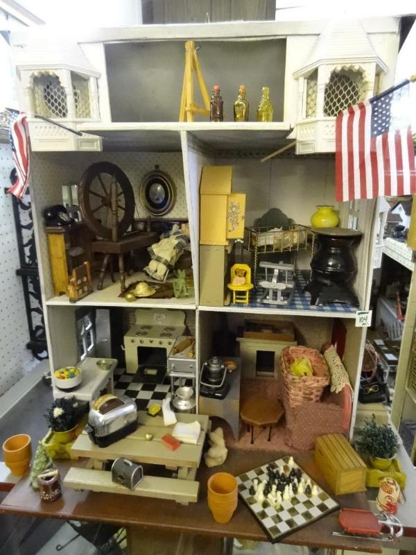 Dollhouse with DcorAccessories-The...