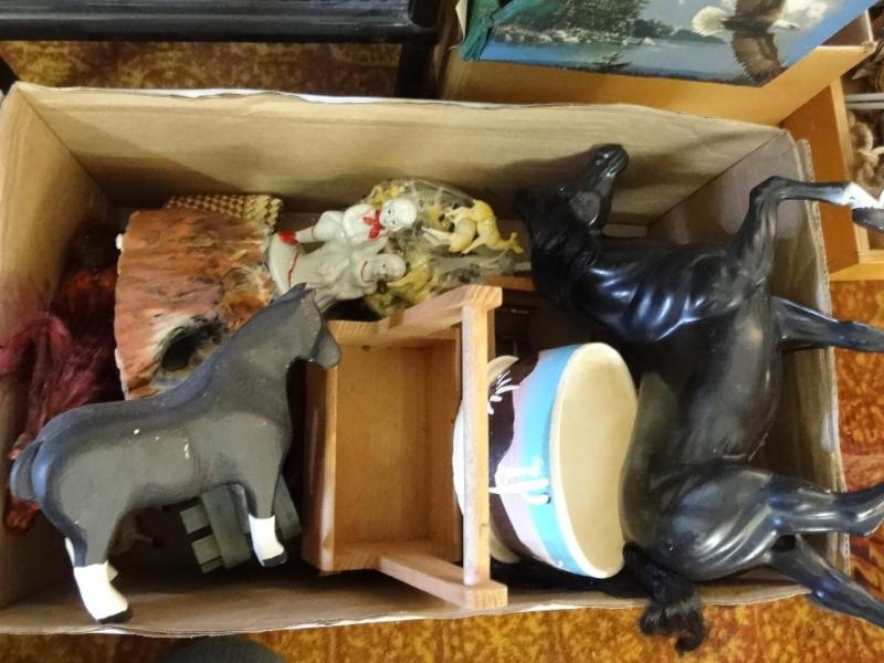 Horse and other Misc. Dcor to make ...
