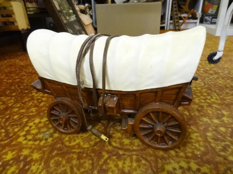 Lighted Covered Wagon-Untested...