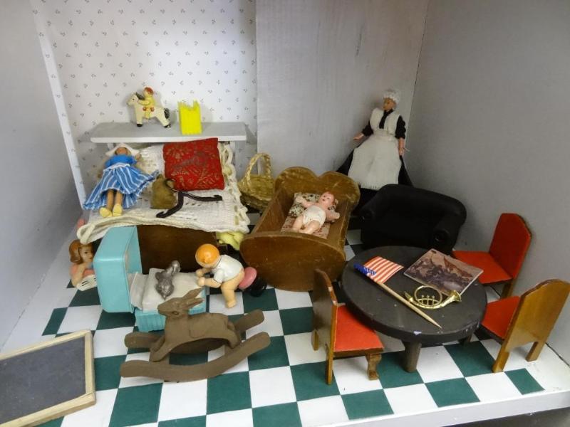 Misc. Doll House DcorAccessories...