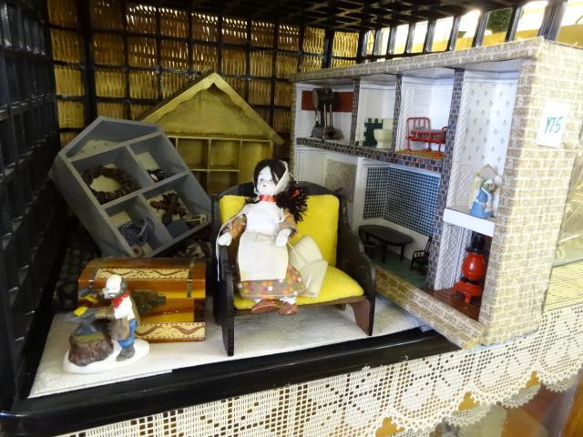 Misc. Miniature Shelves and Handmad...
