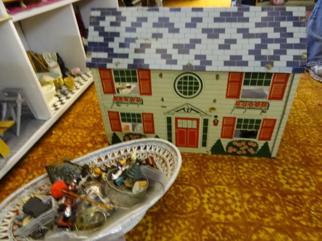 Metal Dollhouse with Basket of Mini...