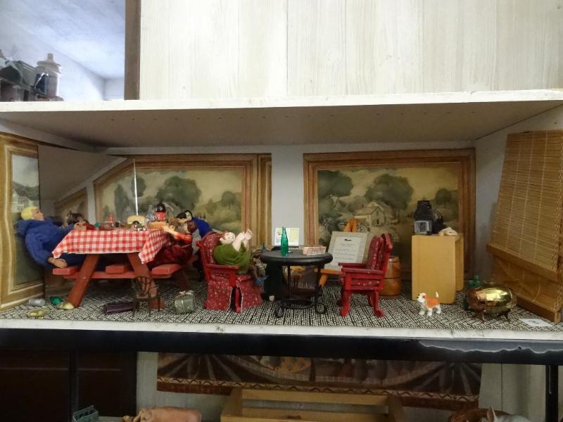 Misc. Dollhouse Furniture &amp Acc...