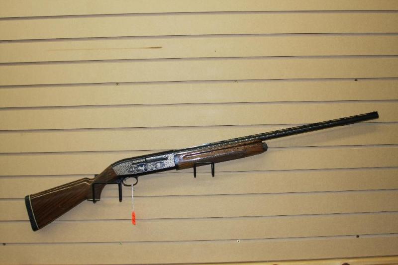 lot 19 image: Ithaca&nbsp900 20 Guage. 3" c...