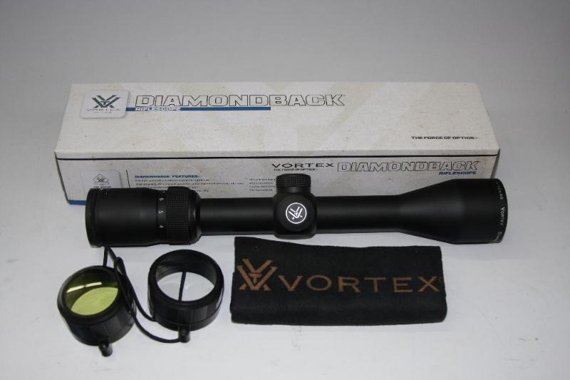 lot 54 image: Vortex Diamondback Scope&nbsp4-12x...