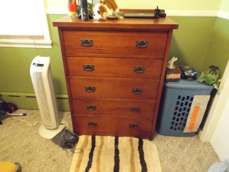 lot 25 image: Solid wood 5 drawer dresser.  ...
