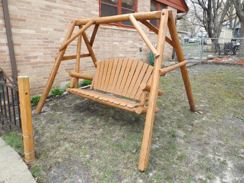 lot 38 image: Log swing, spent many hours watchin...