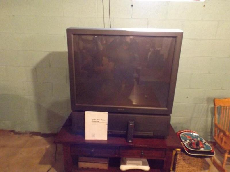 lot 42 image: Sony Rear Projection T.V.  We ...