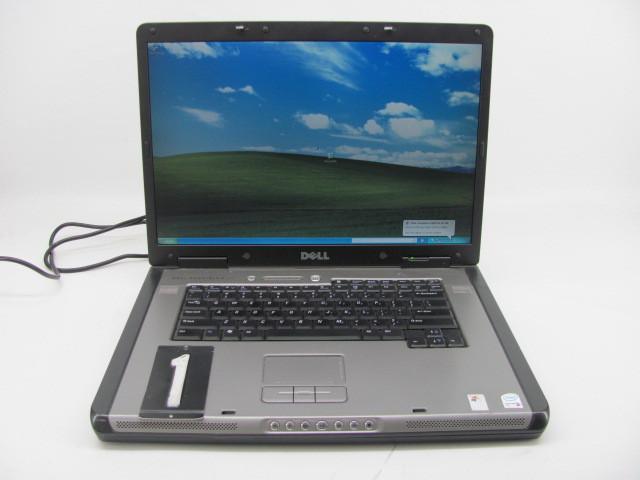 lot 1 image: Dell precision M90 laptop computer....