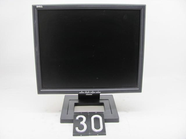 lot 30 image: Dell 171FP 17" LCD monitor. Th...