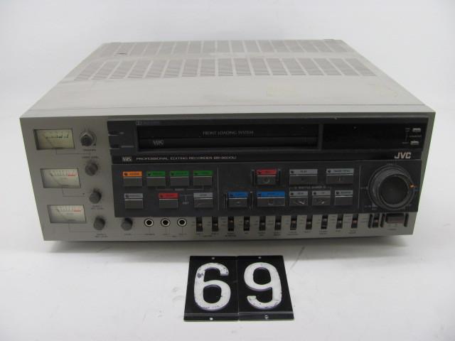 lot 69 image: JVC BR-8600U professional VHS Editi...