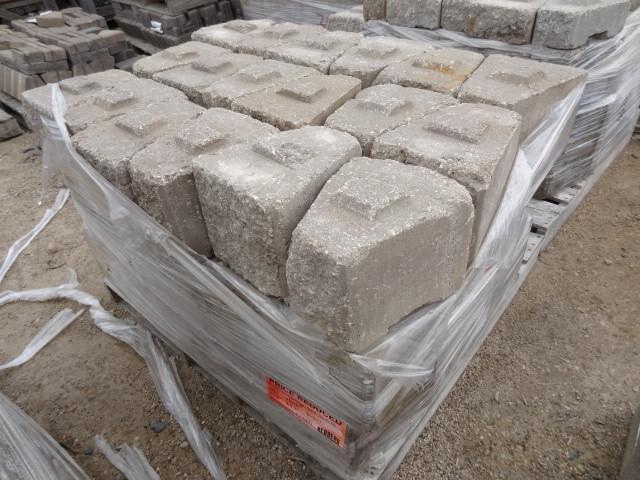 Vinatge Sante Fe 8 x 9 retaining wa...