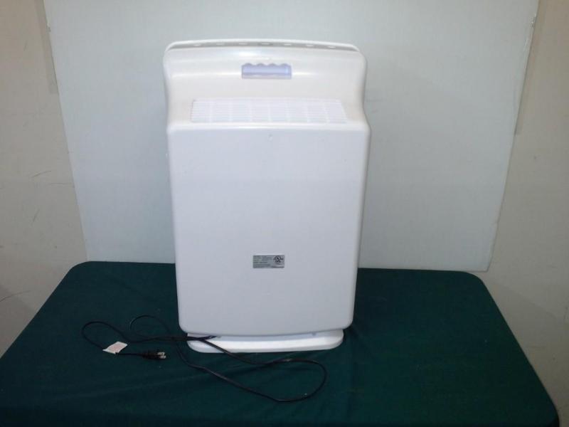 lot 152 image: Alen Air Purifier