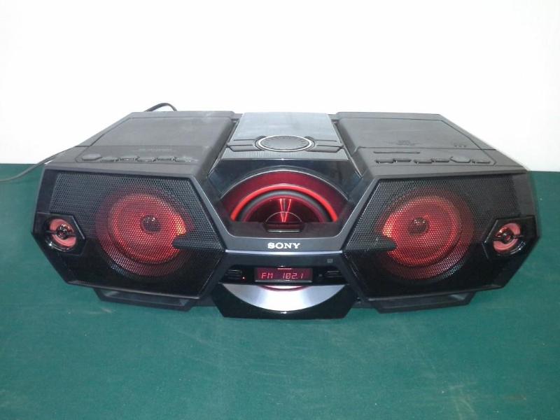 lot 159 image: Sony Personal Audio System