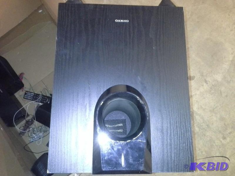 lot 186 image: Speakers