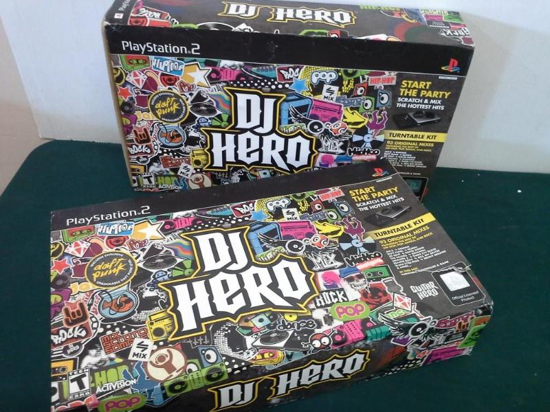 lot 210 image: Dj Hero (2)