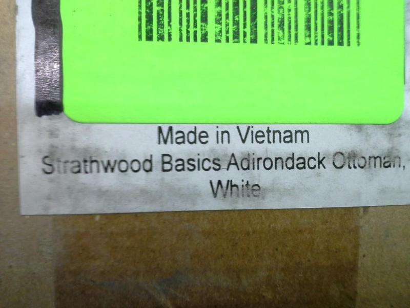 lot 246 image: Strathwood Basics